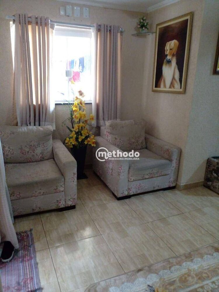 Casa à venda com 3 quartos, 221m² - Foto 2