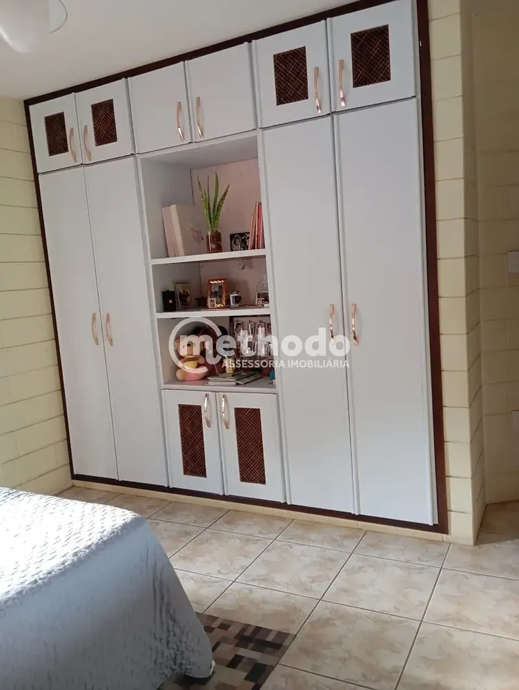 Casa, 4 quartos, 293 m² - Foto 3
