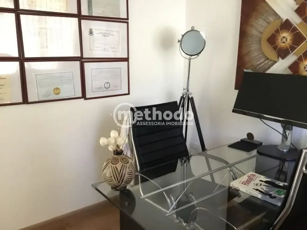 Casa, 3 quartos, 253 m² - Foto 1