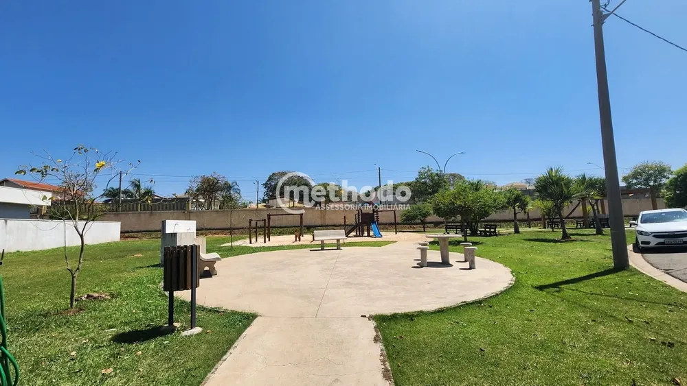 Casa, 3 quartos, 221 m² - Foto 3