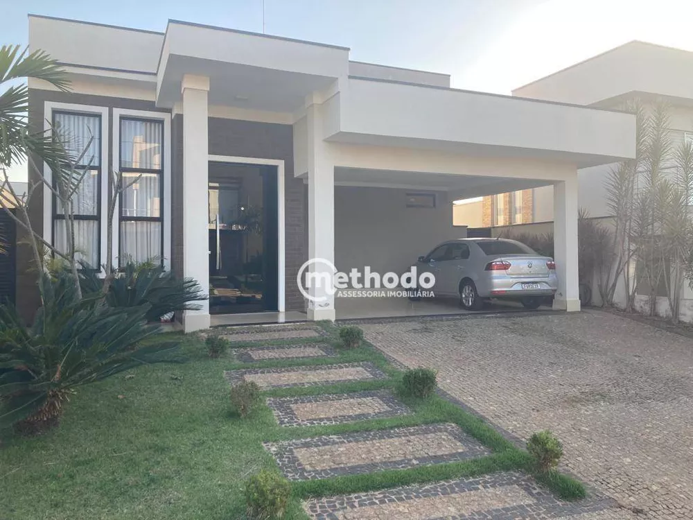 Casa de Condomínio à venda com 3 quartos, 200m² - Foto 2