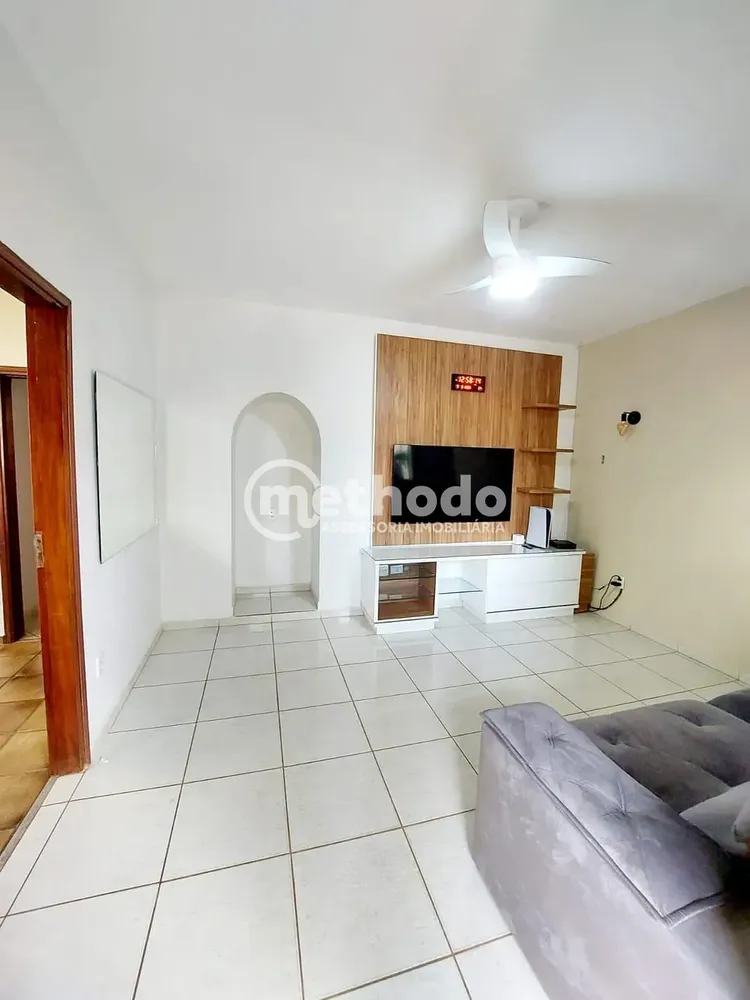 Casa, 3 quartos, 132 m² - Foto 2