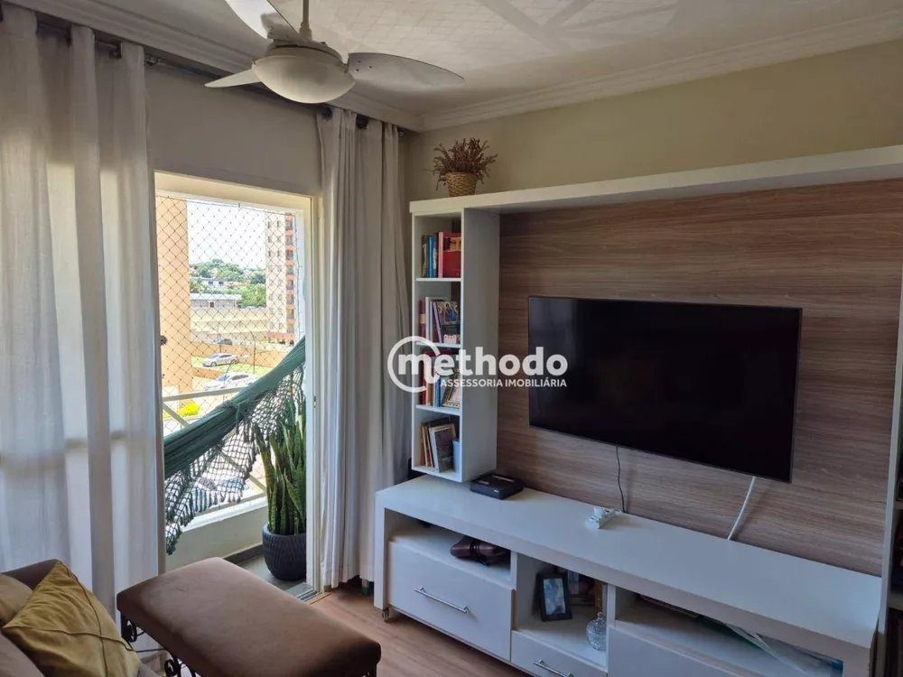 Apartamento à venda com 3 quartos, 75m² - Foto 3