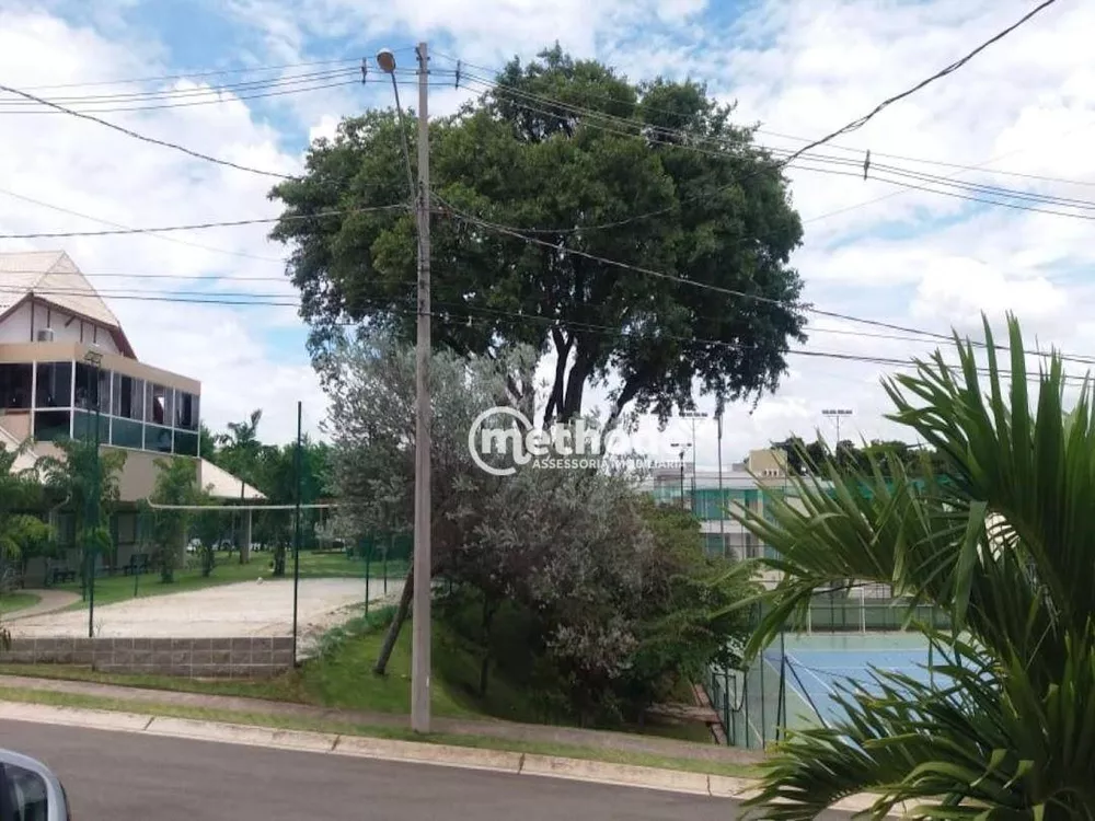 Casa de Condomínio à venda com 4 quartos, 260m² - Foto 3