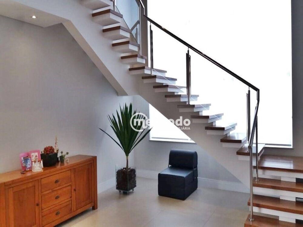Casa de Condomínio à venda com 4 quartos, 368m² - Foto 2