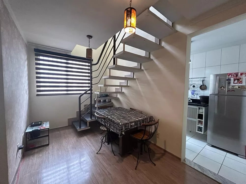 Cobertura à venda com 2 quartos, 100m² - Foto 3