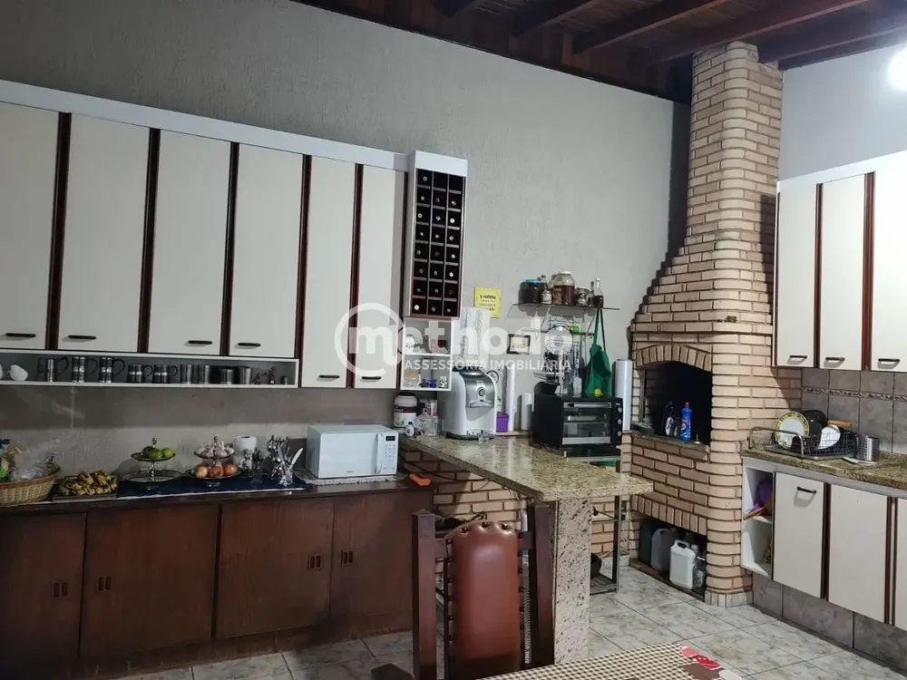 Casa, 3 quartos, 300 m² - Foto 1
