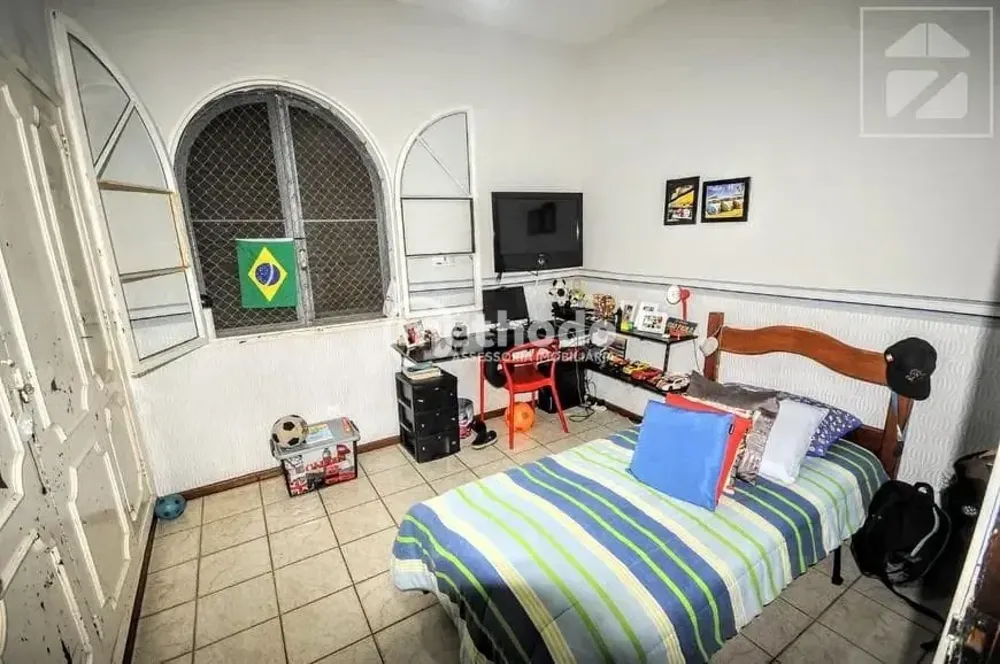 Casa, 6 quartos, 700 m² - Foto 2