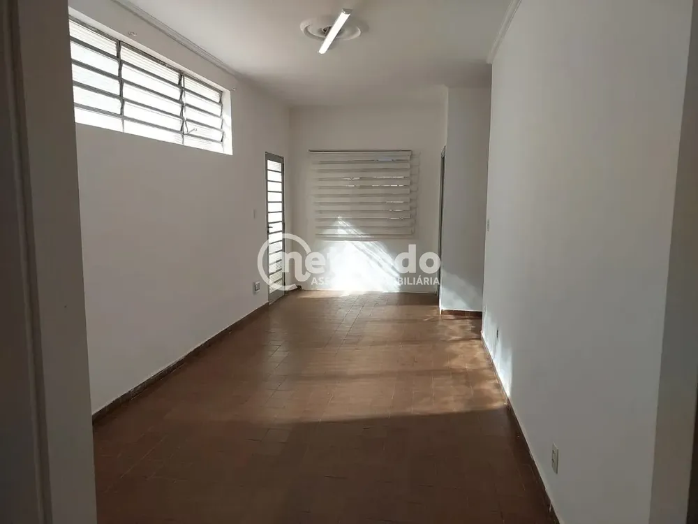 Casa, 3 quartos, 190 m² - Foto 2