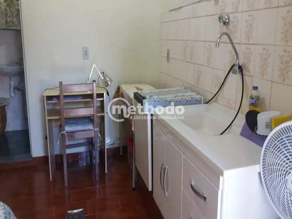 Casa, 10 quartos, 369 m² - Foto 4