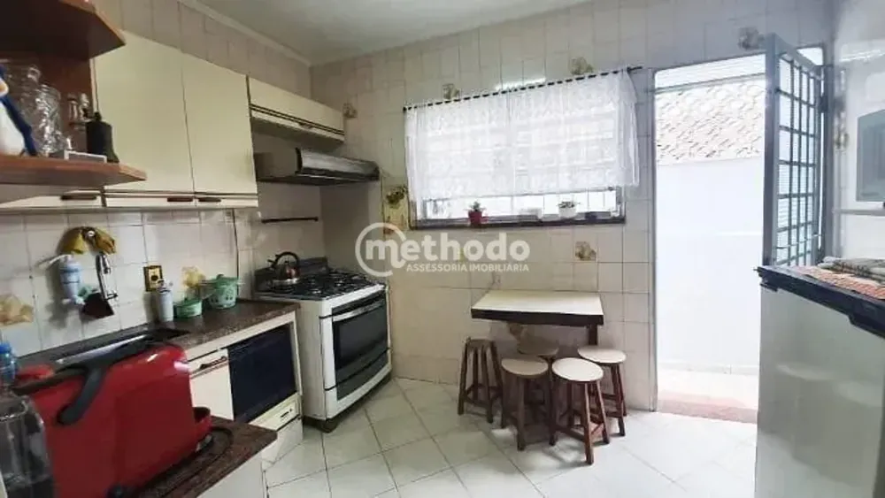 Casa, 4 quartos, 286 m² - Foto 2