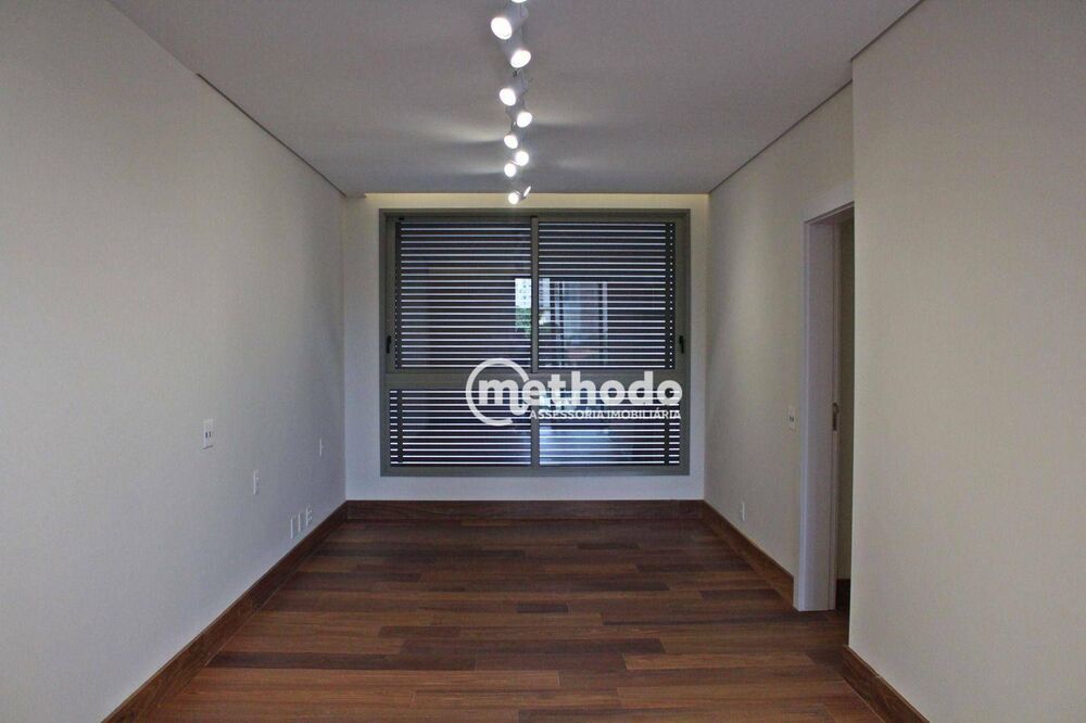 Apartamento à venda com 3 quartos, 257m² - Foto 4