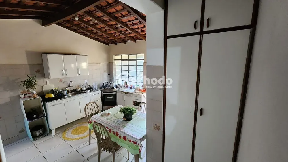 Casa, 3 quartos, 132 m² - Foto 2