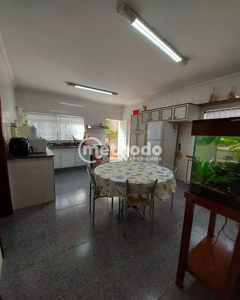 Casa, 3 quartos, 282 m² - Foto 2