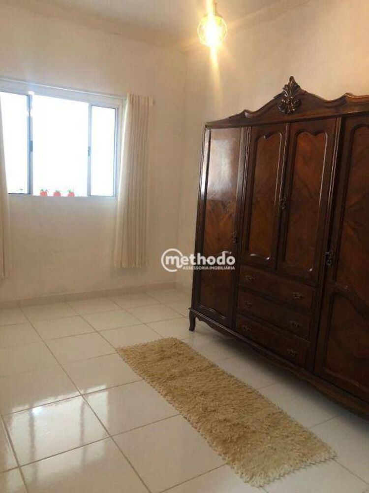 Casa à venda com 3 quartos, 168m² - Foto 2