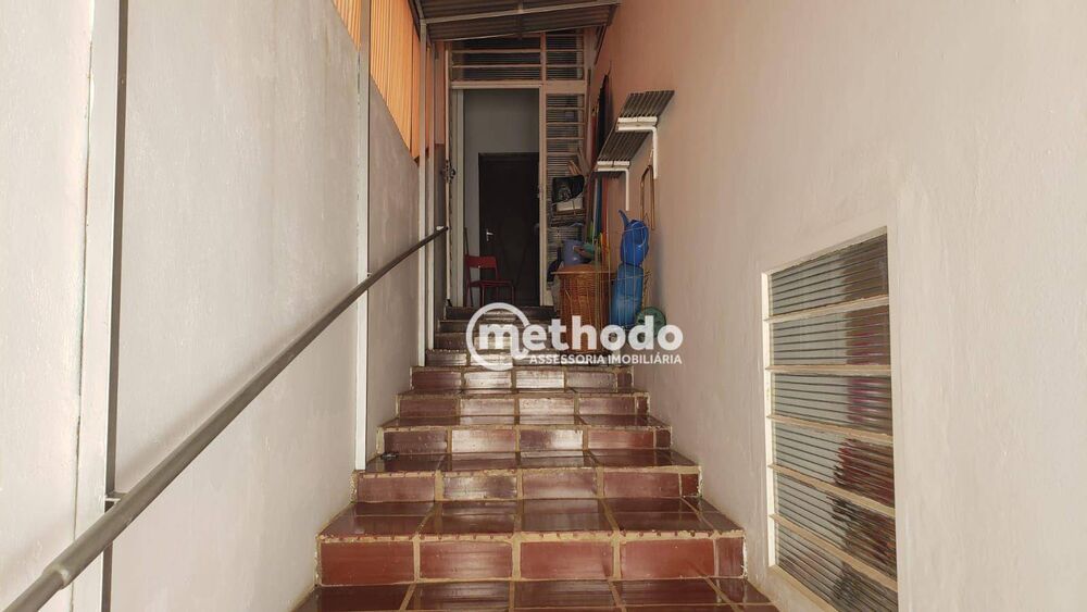 Casa à venda com 3 quartos, 166m² - Foto 3