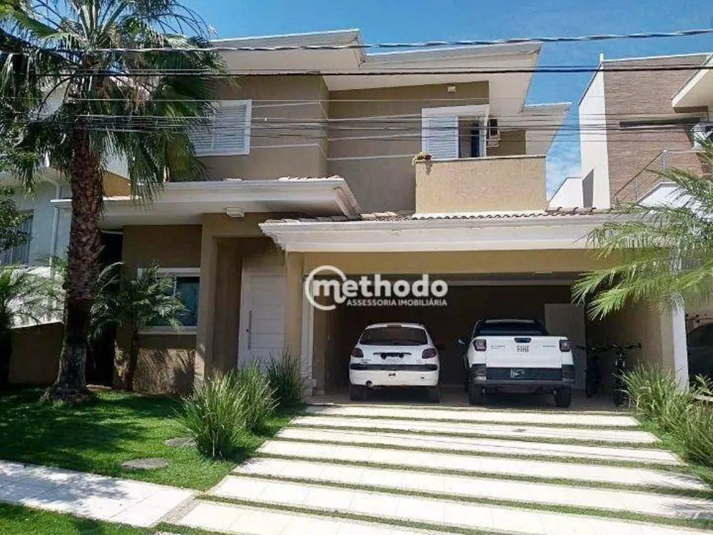 Casa de Condomínio à venda com 4 quartos, 259m² - Foto 3