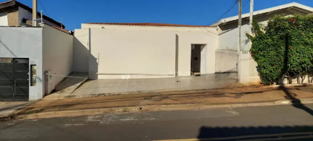 Casa para alugar com 3 quartos, 280m² - Foto 1