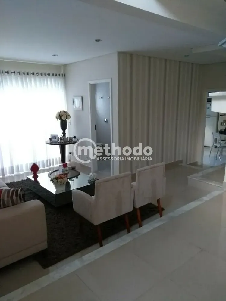 Casa, 3 quartos, 267 m² - Foto 2