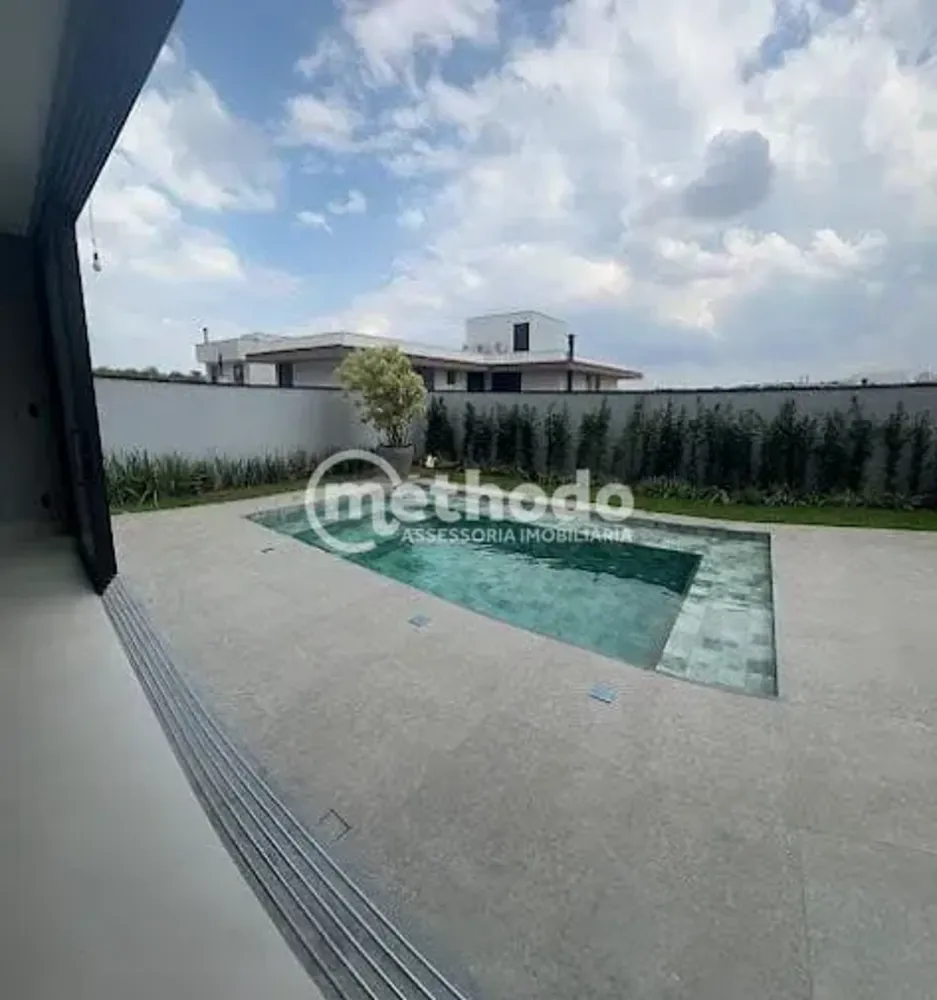 Casa, 4 quartos, 340 m² - Foto 1