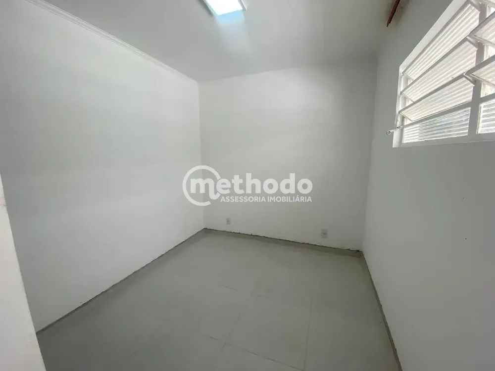 Casa, 4 quartos, 244 m² - Foto 3