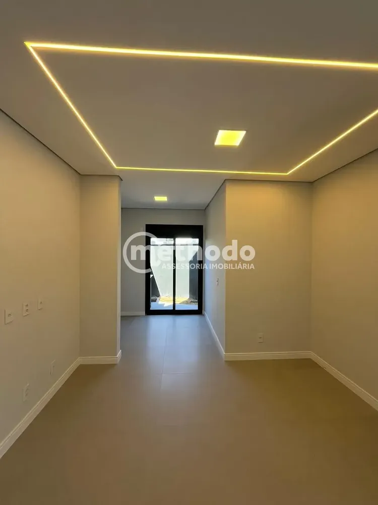 Casa, 3 quartos, 141 m² - Foto 4