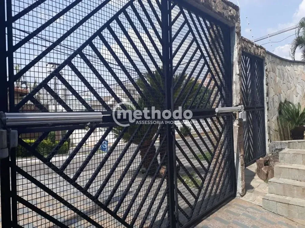 Casa, 5 quartos, 235 m² - Foto 3