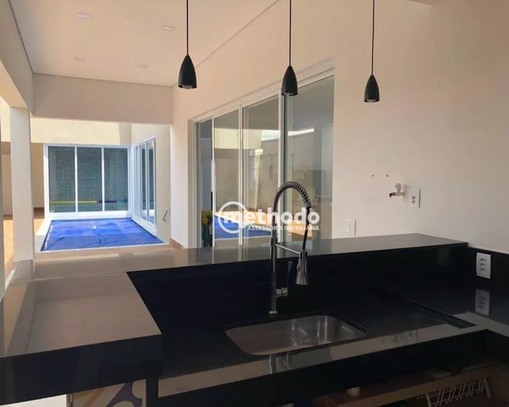 Casa de Condomínio à venda com 3 quartos, 368m² - Foto 2