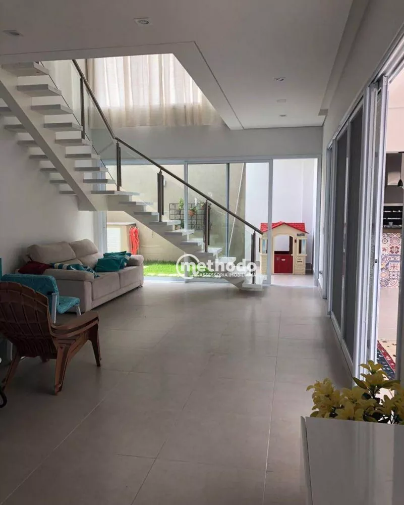 Casa de Condomínio à venda com 3 quartos, 368m² - Foto 3