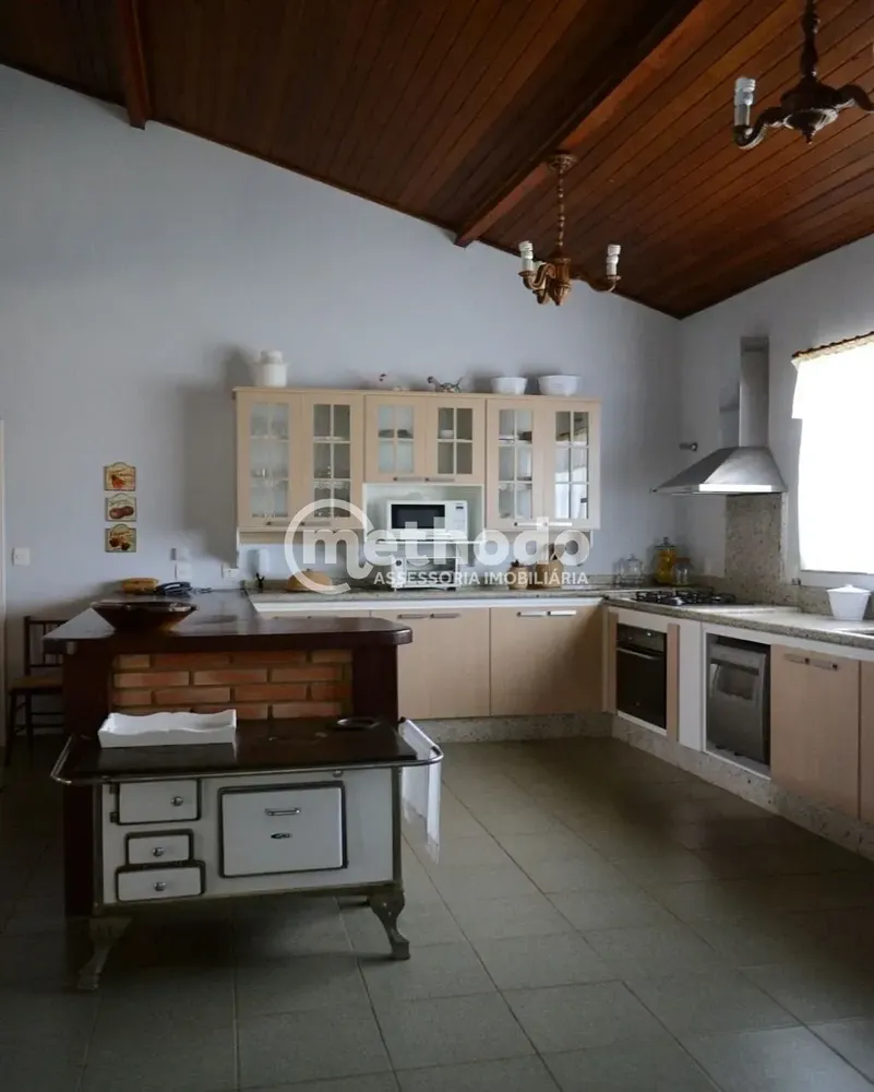 Sítio, 9 quartos, 500 m² - Foto 2