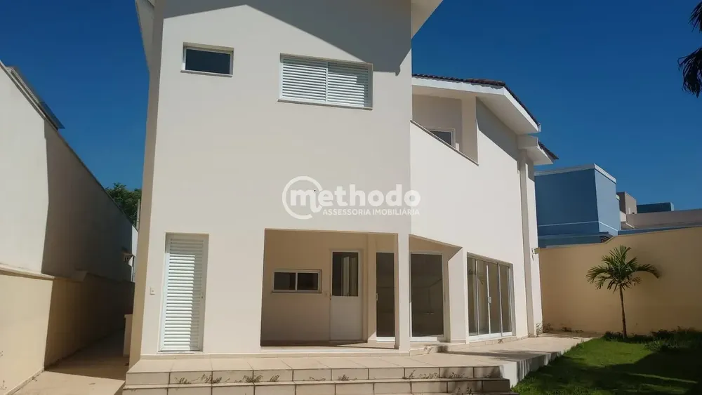 Casa, 4 quartos, 264 m² - Foto 1