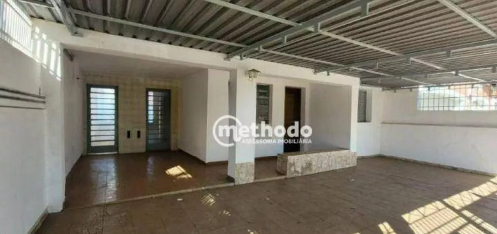 Casa à venda com 3 quartos, 200m² - Foto 3