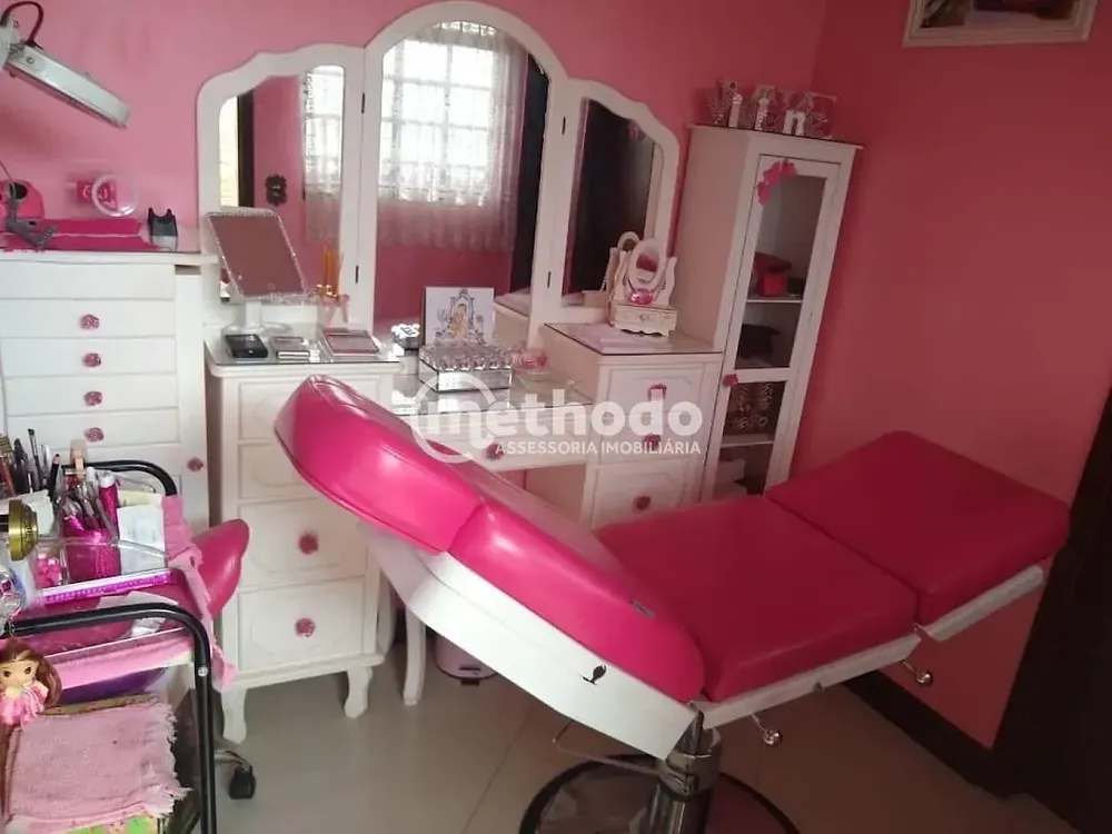 Casa, 3 quartos, 180 m² - Foto 2