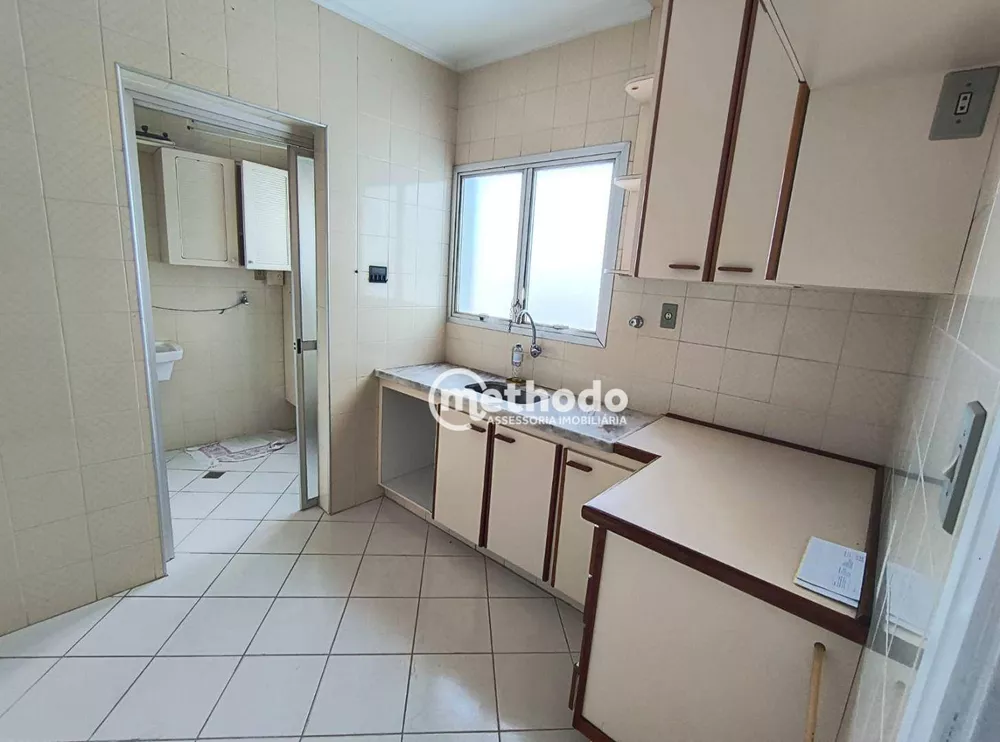 Apartamento à venda com 2 quartos, 70m² - Foto 4