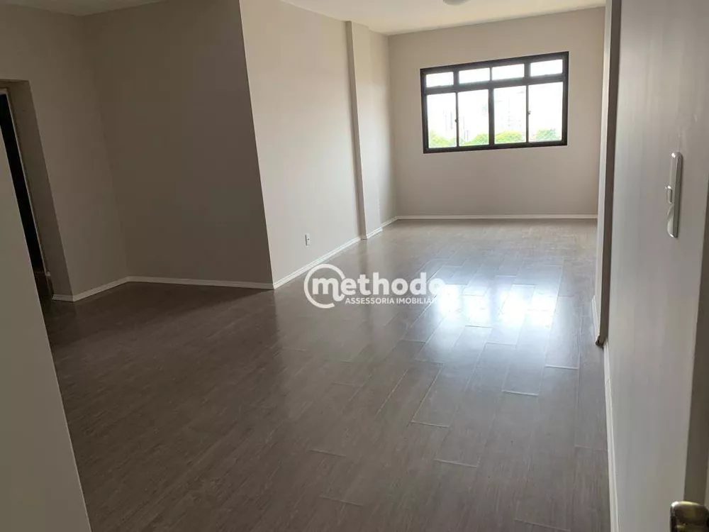 Apartamento à venda com 3 quartos, 78m² - Foto 2