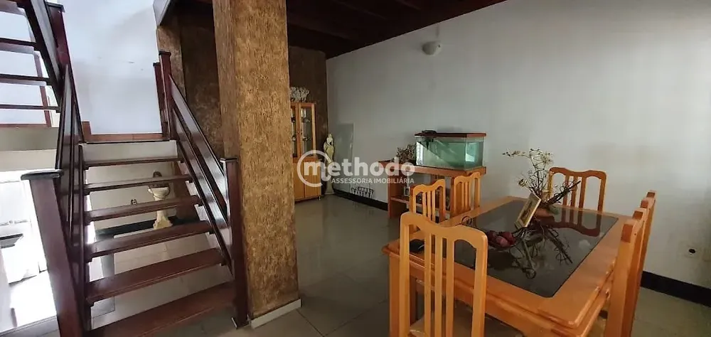 Casa, 3 quartos, 200 m² - Foto 2