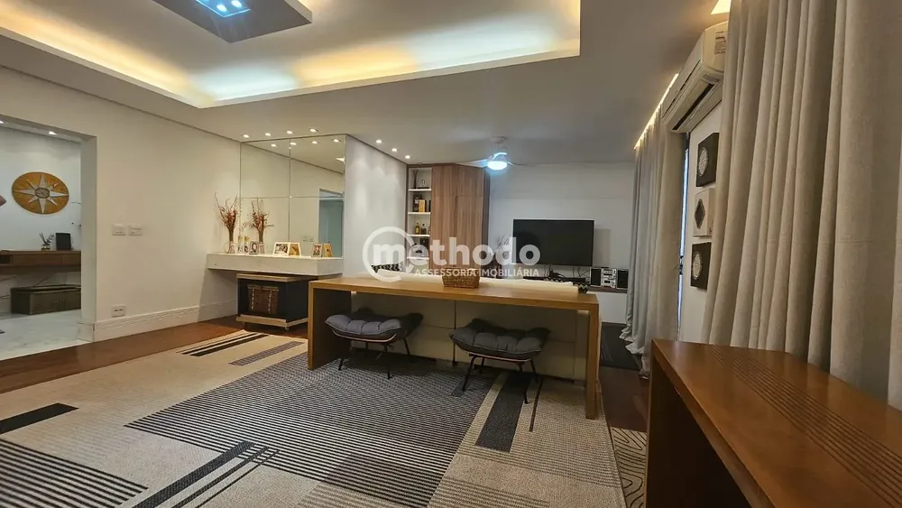 Apartamento, 3 quartos, 210 m² - Foto 1