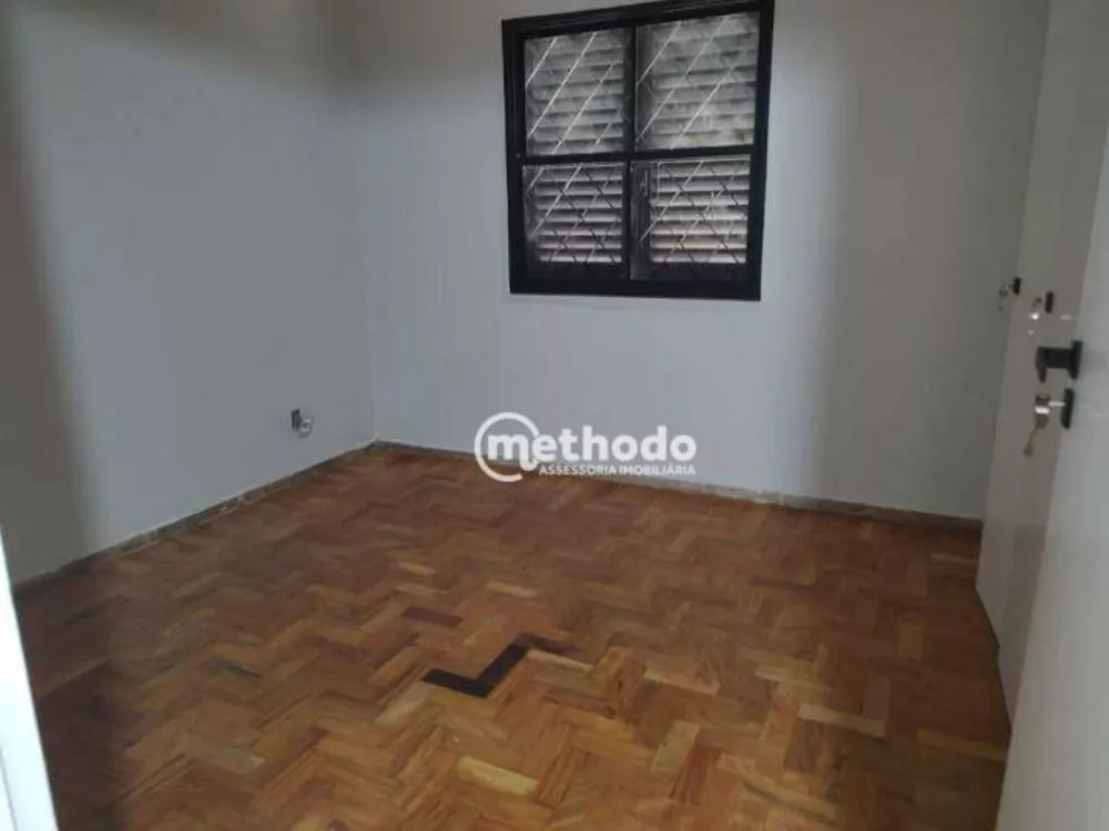 Casa à venda com 3 quartos, 162m² - Foto 1