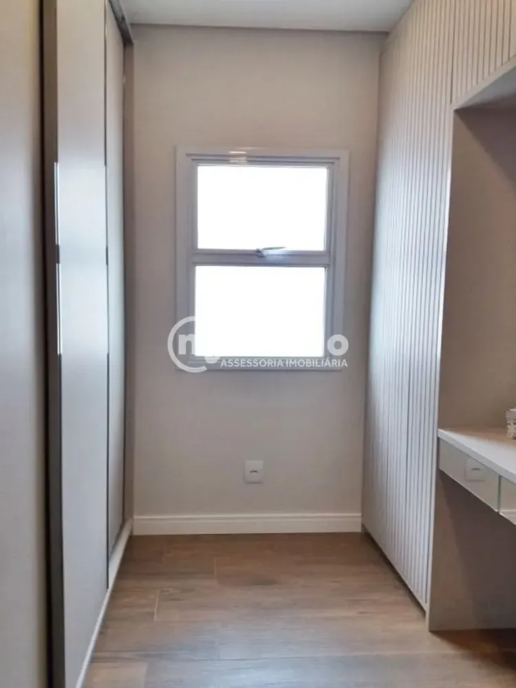 Casa, 4 quartos, 368 m² - Foto 1