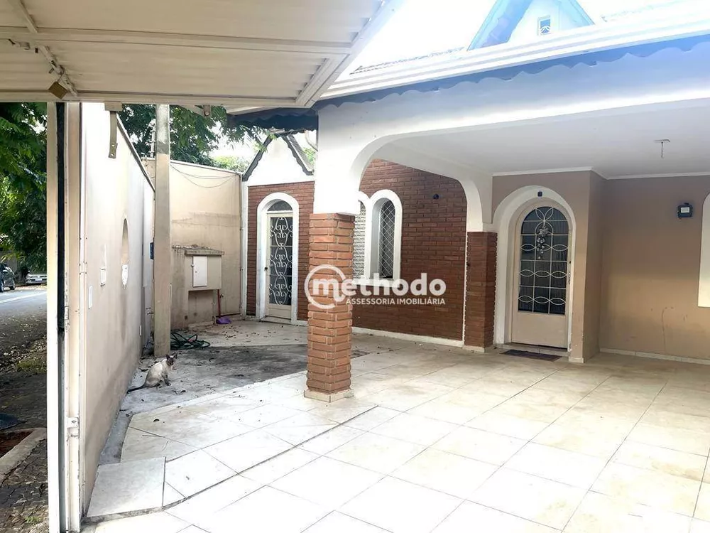 Casa à venda com 2 quartos, 176m² - Foto 2