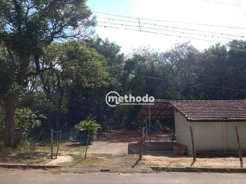 Chácara à venda com 3 quartos, 100m² - Foto 4