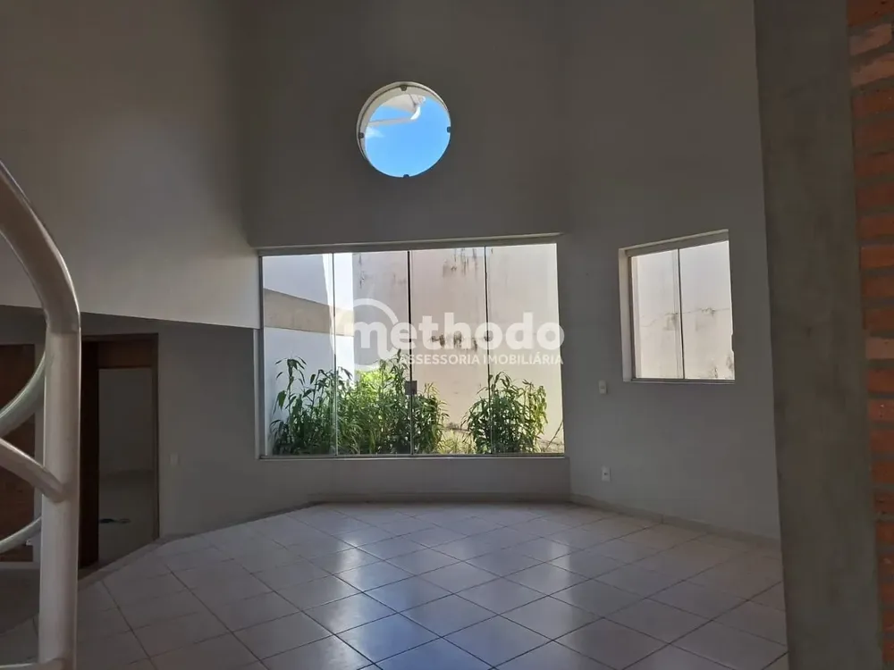 Casa, 5 quartos, 431 m² - Foto 1