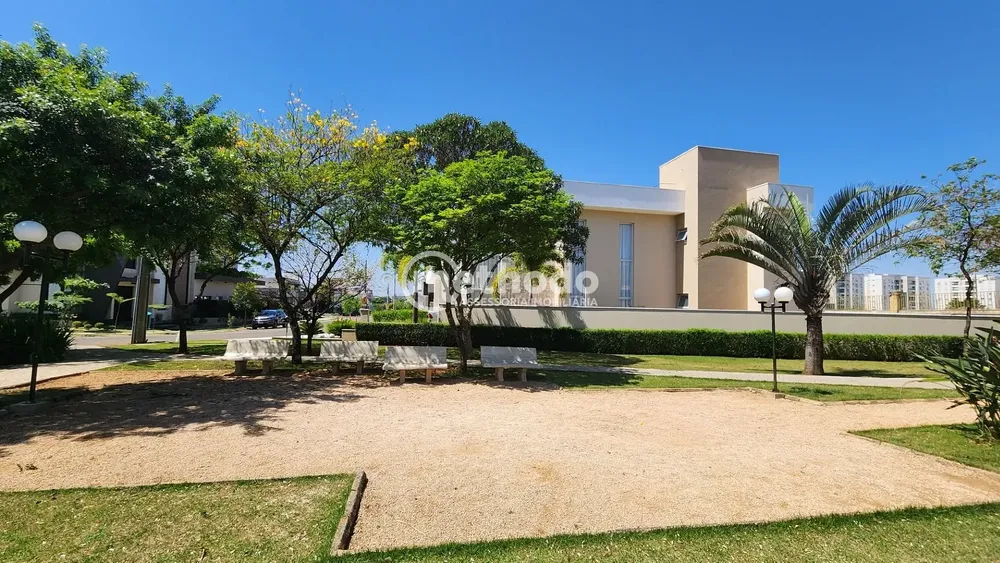 Casa, 4 quartos, 216 m² - Foto 1