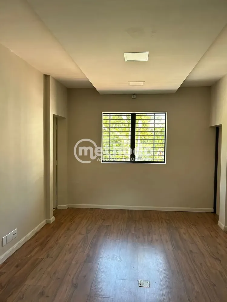 Casa, 1 quarto, 1093 m² - Foto 4