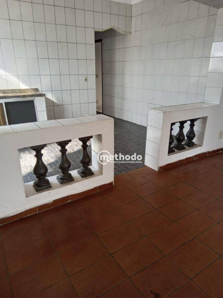 Casa à venda com 2 quartos, 185m² - Foto 9