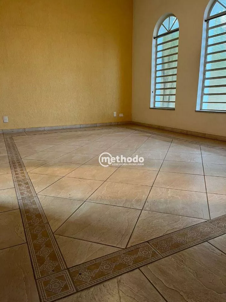 Casa à venda com 3 quartos, 194m² - Foto 3