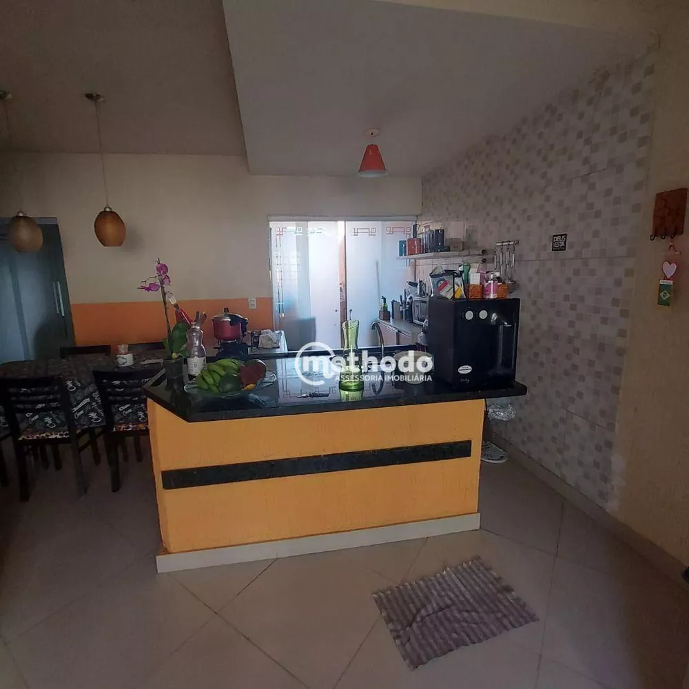 Casa à venda com 3 quartos, 200m² - Foto 5