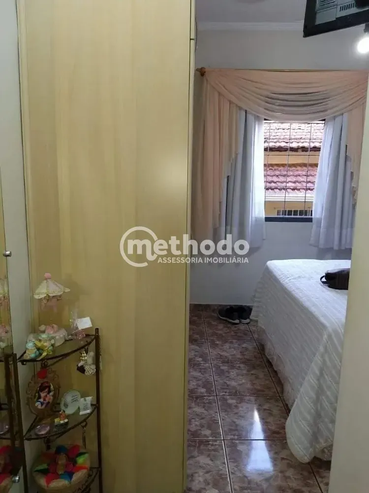 Casa, 6 quartos, 182 m² - Foto 1