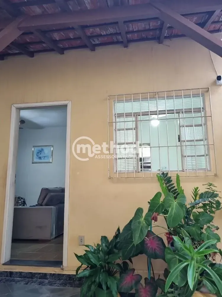 Casa, 6 quartos, 182 m² - Foto 3