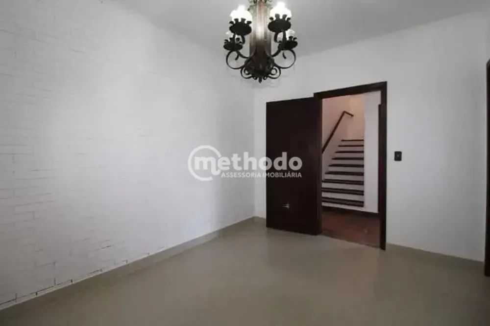 Casa, 3 quartos, 286 m² - Foto 2